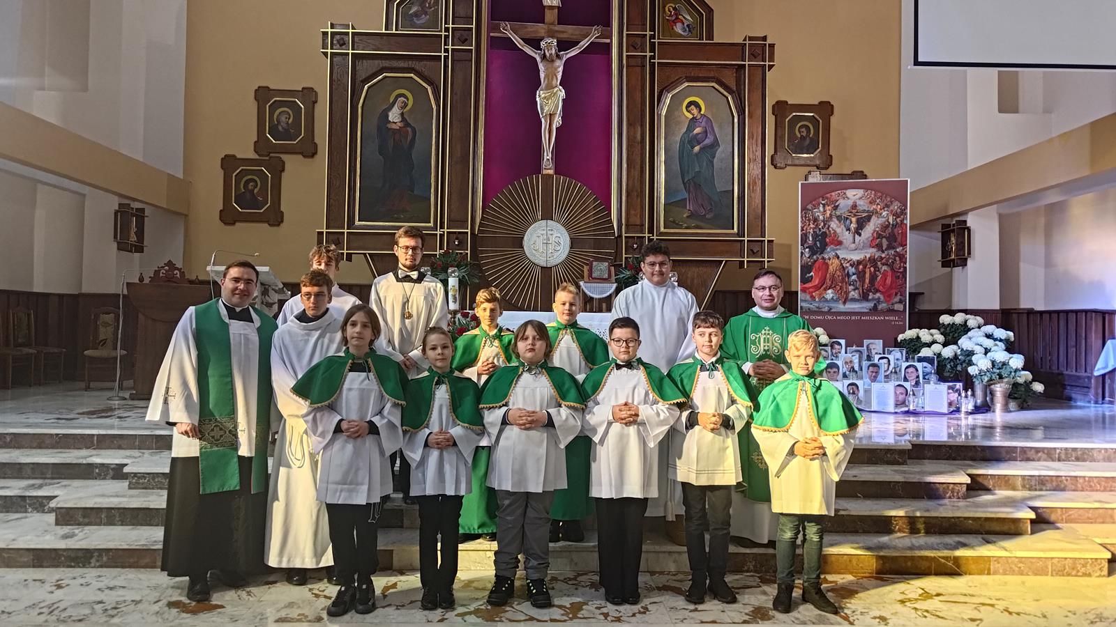 Liturgiczna Służba Ołtarza rośnie