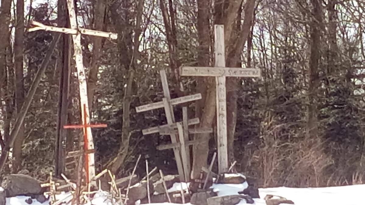 Nasi parafianie uczestniczyli w drodze krzyżowej do Sanktuarium Relikwii Krzyża Świętego